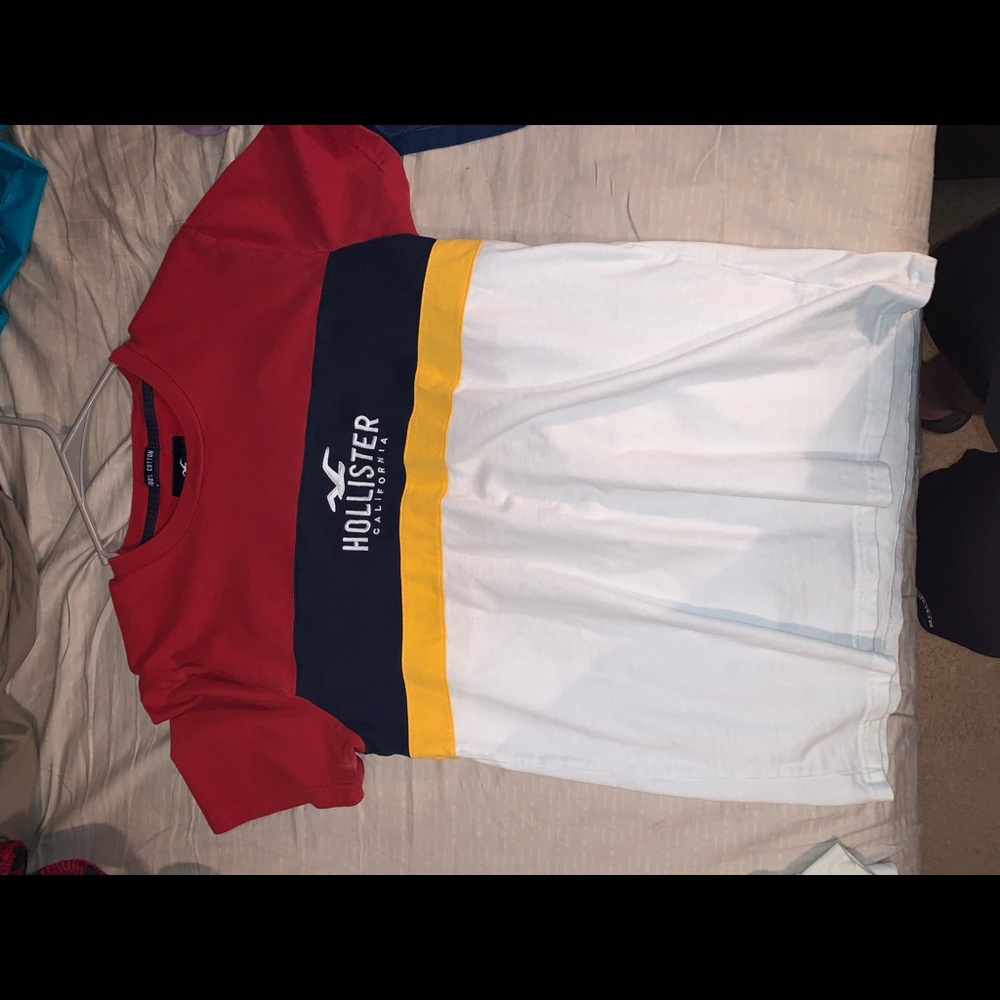 Short sleeve Hollister tshirt